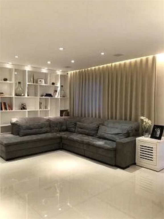 Apartamento à venda com 3 quartos, sendo 2 suítes,  em Vila Andrade, São Paulo, SP