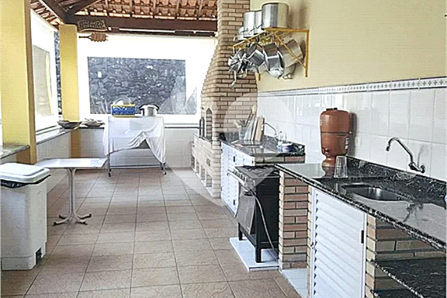 Casa à venda com 4 quartos, sendo 3 suítes, em Luiz Fagundes, Mairiporã, SP