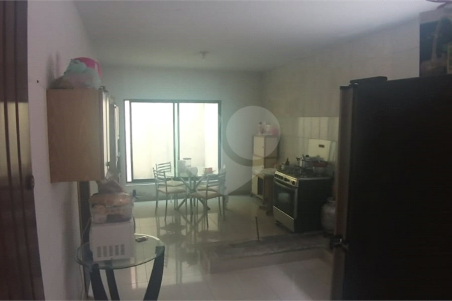 Sobrado à venda com 5 quartos, sendo 4 suítes, em Parada Inglesa, São Paulo, SP