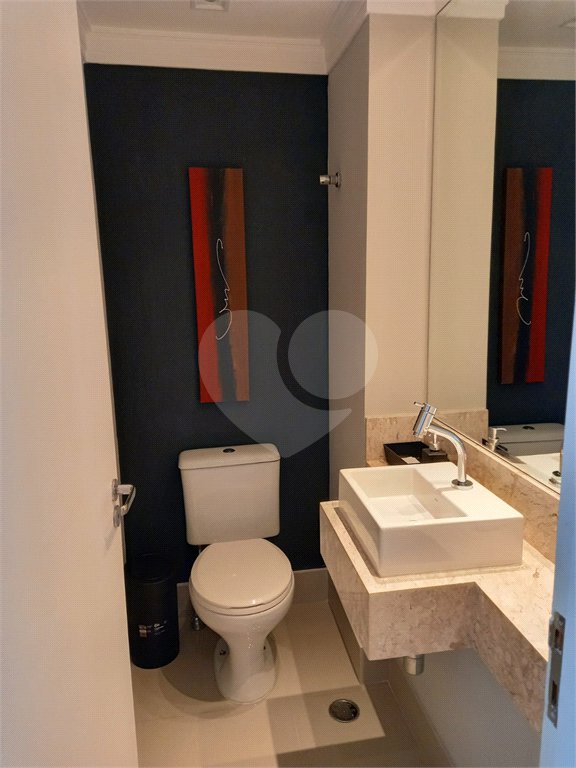Apartamento à venda com 2 suítes em Vila Andrade, São Paulo, SP