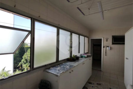 Apartamento à venda com 4 quartos, sendo 1 suíte, em Brooklin Paulista, São Paulo, SP