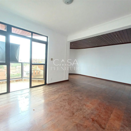 Apartamento à venda com 3 quartos, sendo 1 suíte, em Jardim Ferreira, Sorocaba, SP