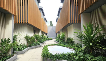 Casa à venda com 4 suítes no condomínio Plm 875, São Paulo - SP
