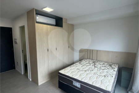 Studio à venda ou para alugar com 1 quarto em Vila Cordeiro, São Paulo, SP