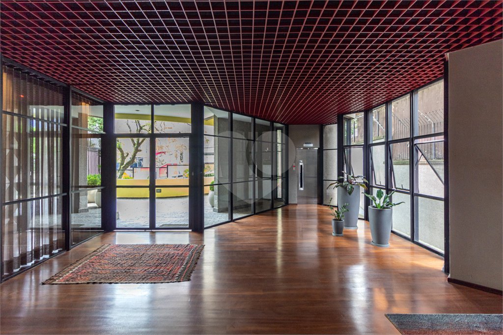 Apartamento à venda com 3 quartos, sendo 1 suíte, em Perdizes, São Paulo, SP