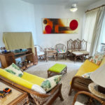 Apartamento à venda com 3 suítes em Pitangueiras, Guarujá, SP