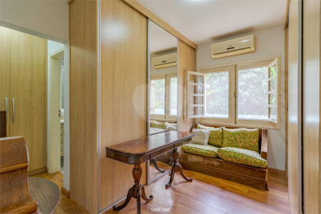 Casa à venda com 4 suítes no condomínio Vinhas da Vista Alegre - Lado Sede, Vinhedo - SP