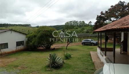 Sítio à venda com 2 quartos em Gramadão, São Miguel Arcanjo, SP