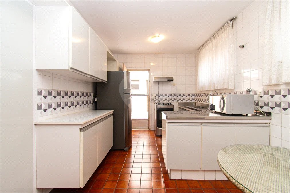 Casa à venda com 3 quartos, sendo 1 suíte, em Brooklin, São Paulo, SP