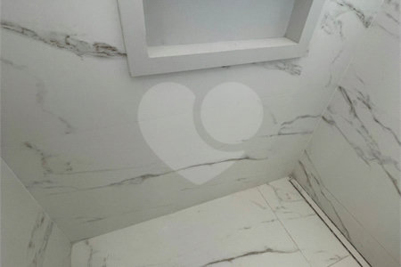 Casa à venda com 3 quartos, sendo 2 suítes, no condomínio Grand Park, Rio de Janeiro - RJ