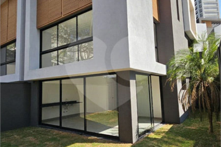 Casa à venda com 4 suítes no condomínio Cube Cidade Jardim, São Paulo - SP