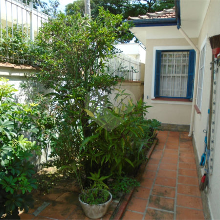 Casa Térrea à venda com 3 quartos em Campo Belo, São Paulo, SP