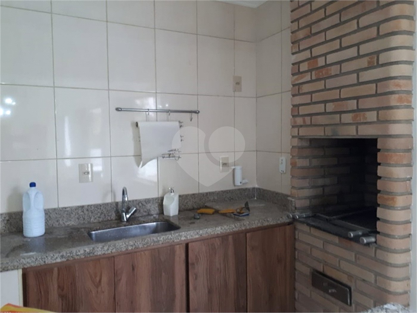Sobrado à venda com 5 quartos, sendo 3 suítes, em Tremembé, São Paulo, SP