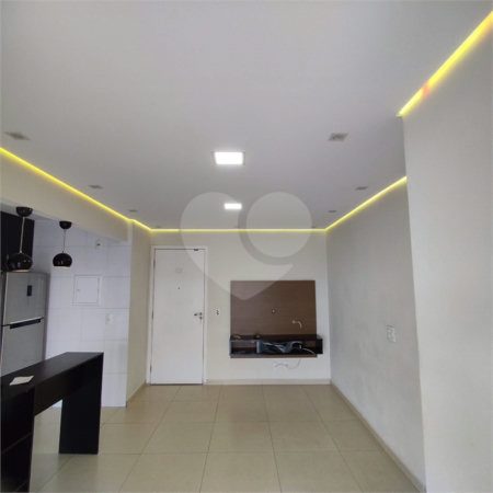 Apartamento à venda com 2 quartos em Jardim Esmeralda, São Paulo, SP