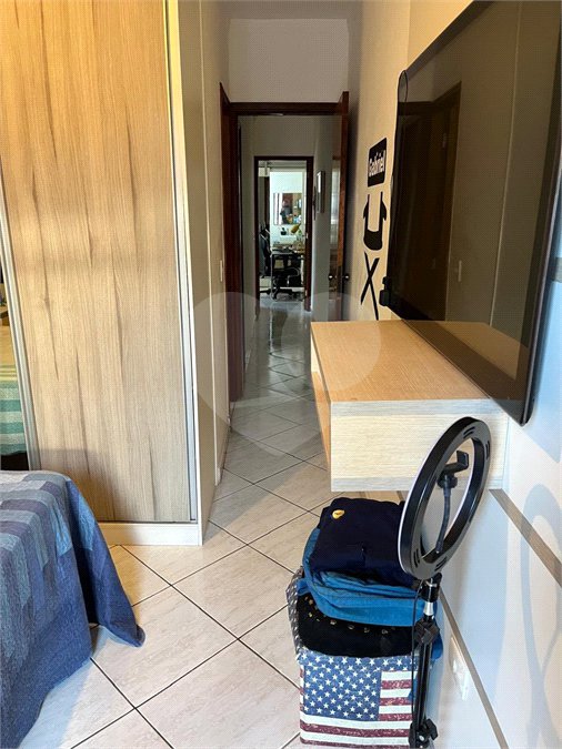 Casa à venda com 3 quartos, sendo 2 suítes, no condomínio Palmas, São Paulo - SP