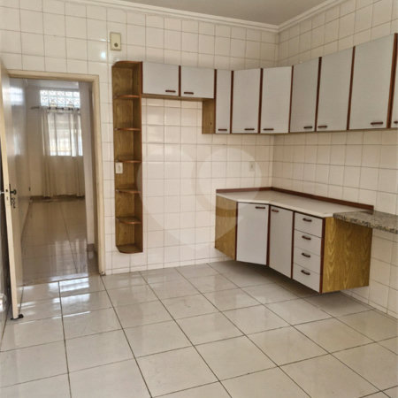 Sobrado à venda ou para alugar com 2 quartos em Cidade Dutra, São Paulo, SP