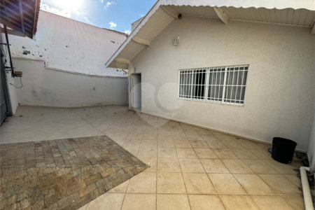 Casa à venda com 4 quartos, sendo 1 suíte, em Jardim das Samambaias, Jundiaí, SP