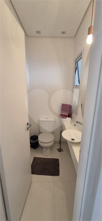 Casa à venda com 4 quartos, sendo 2 suítes,  no condomínio Aromaz, São Bernardo do Campo - SP