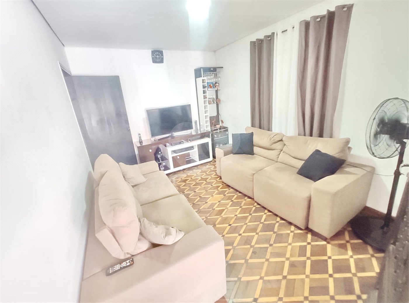 Casa Térrea à venda com 3 quartos, sendo 1 suíte, em Vila Mazzei, São Paulo, SP