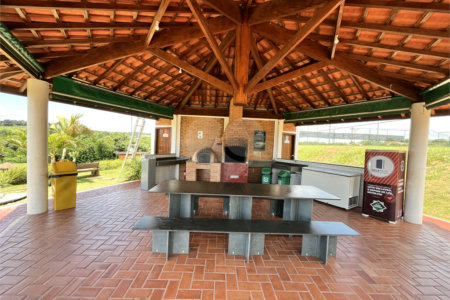 Terreno à venda no condomínio Residencial Saint Charbel, Araçoiaba da Serra - SP