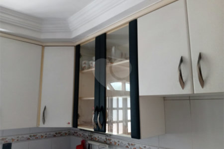 Casa à venda com 5 quartos, sendo 1 suíte, em Campo Grande, Rio de Janeiro, RJ