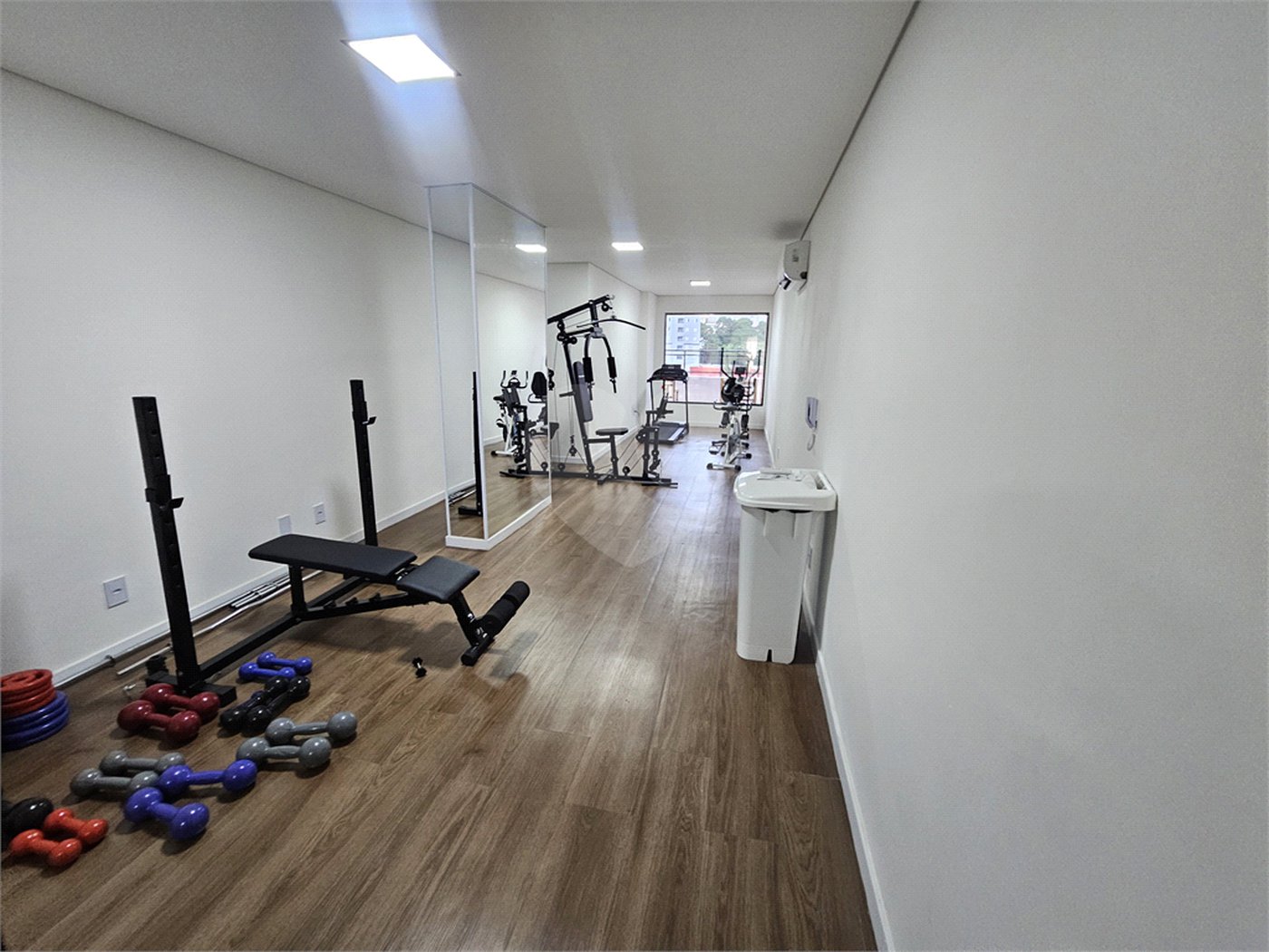 Apartamento à venda com 3 suítes em Vila Lucy, Sorocaba, SP