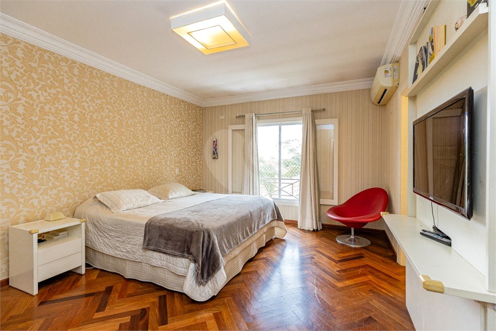 Casa à venda com 4 suítes no condomínio Saint Germain, São Paulo - SP