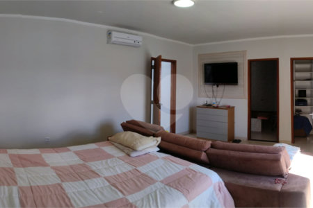 Casa à venda com 4 quartos, sendo 2 suítes, em Parque Atenas do Sul, Itapetininga, SP
