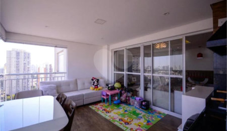 Apartamento à venda com 2 quartos, sendo 1 suíte,  em Vila Brasílio Machado, São Paulo, SP