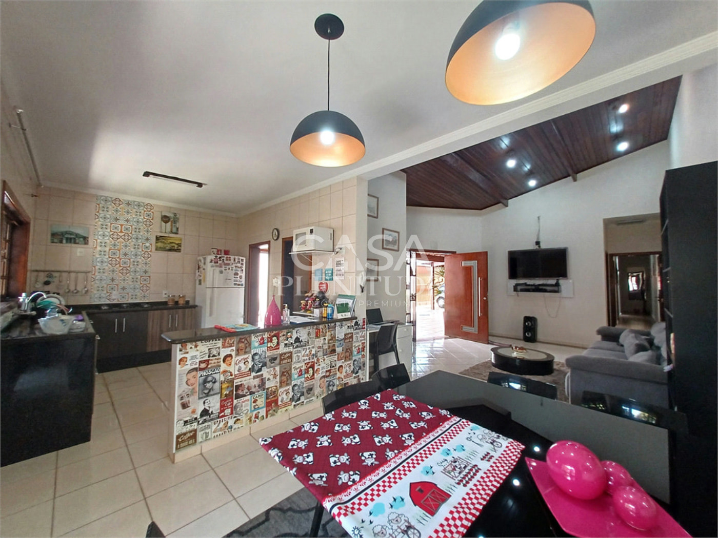 Casa Térrea à venda com 3 quartos, sendo 1 suíte, em Jardim Bandeirantes, Sorocaba, SP