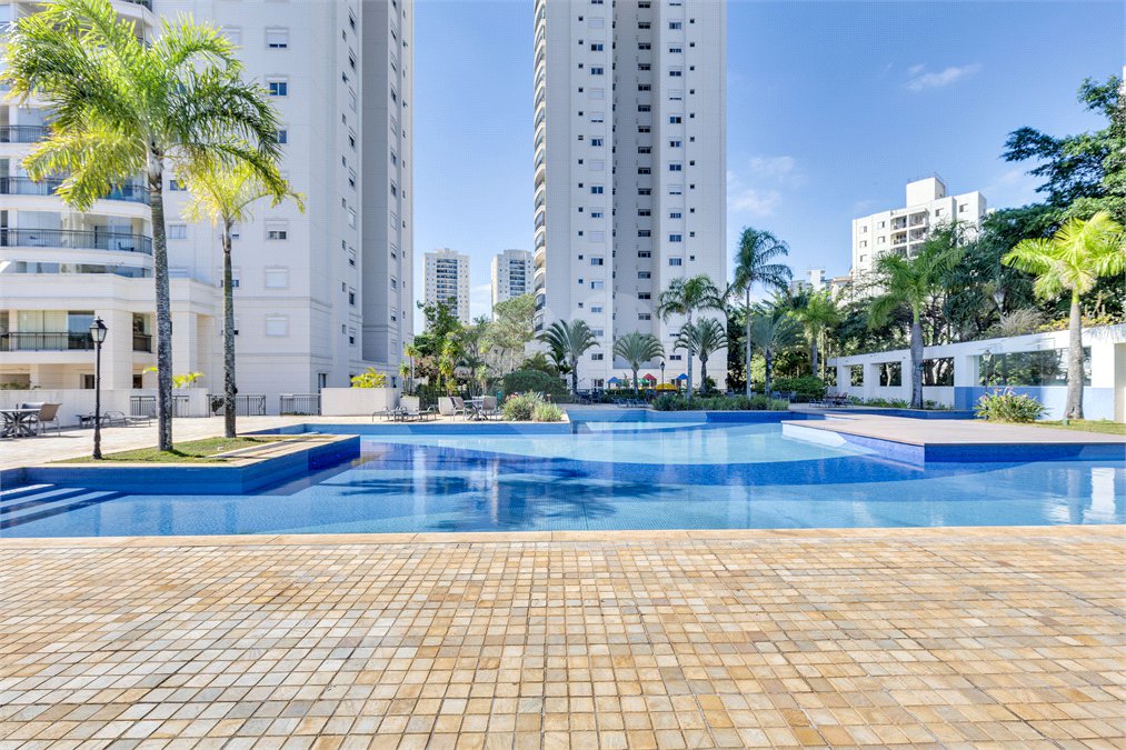 Apartamento à venda com 4 quartos, sendo 2 suítes, em Jardim Marajoara, São Paulo, SP
