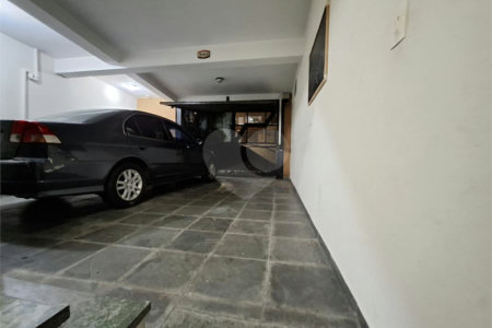 Sobrado à venda com 3 quartos, sendo 1 suíte, em Vila Maria Alta, São Paulo, SP