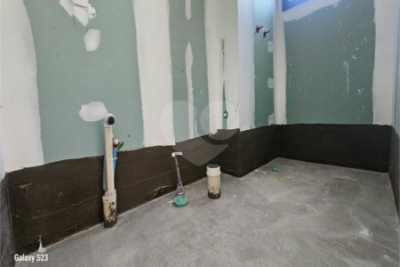 Apartamento à venda com 3 quartos, sendo 1 suíte,  em Pinheiros, São Paulo, SP