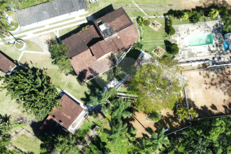 Sítio à venda com 8 quartos, sendo 4 suítes, em Boa Vista, Mogi das Cruzes, SP