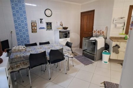 Sobrado à venda com 3 quartos, sendo 1 suíte, em Jardim Arize, São Paulo, SP