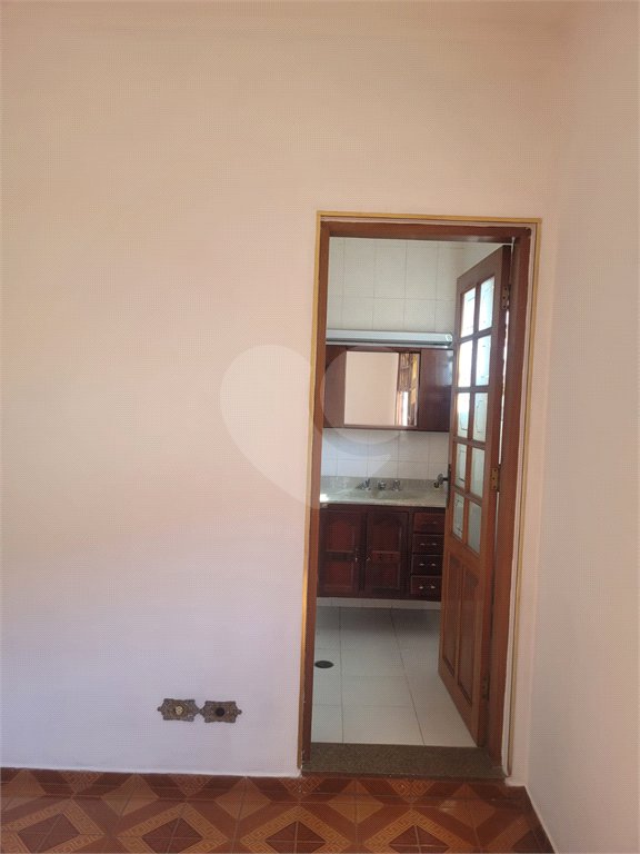 Sobrado à venda com 3 quartos, sendo 1 suíte,  em Vila Ester (zona Norte), São Paulo, SP