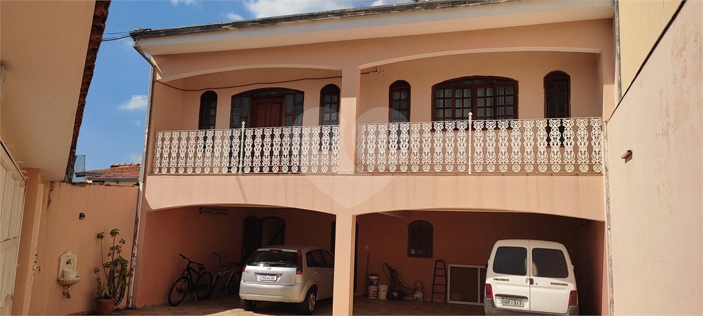 Sobrado à venda com 3 quartos, sendo 1 suíte, em Vila Almeida, Indaiatuba, SP