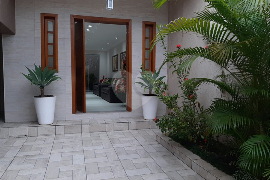 Casa à venda com 6 quartos, sendo 2 suítes,  em Limão, São Paulo, SP