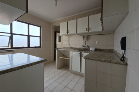 Apartamento à venda com 3 quartos, sendo 2 suítes, no Centro, Sorocaba, SP