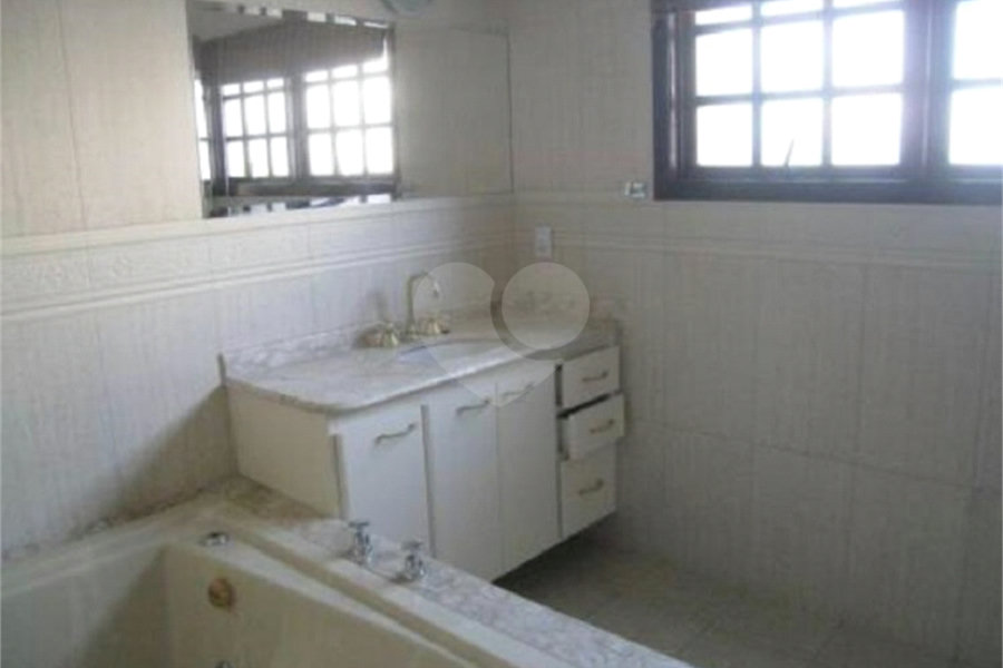Casa à venda com 4 suítes em Alpes dos Araçás (jordanésia), Cajamar, SP