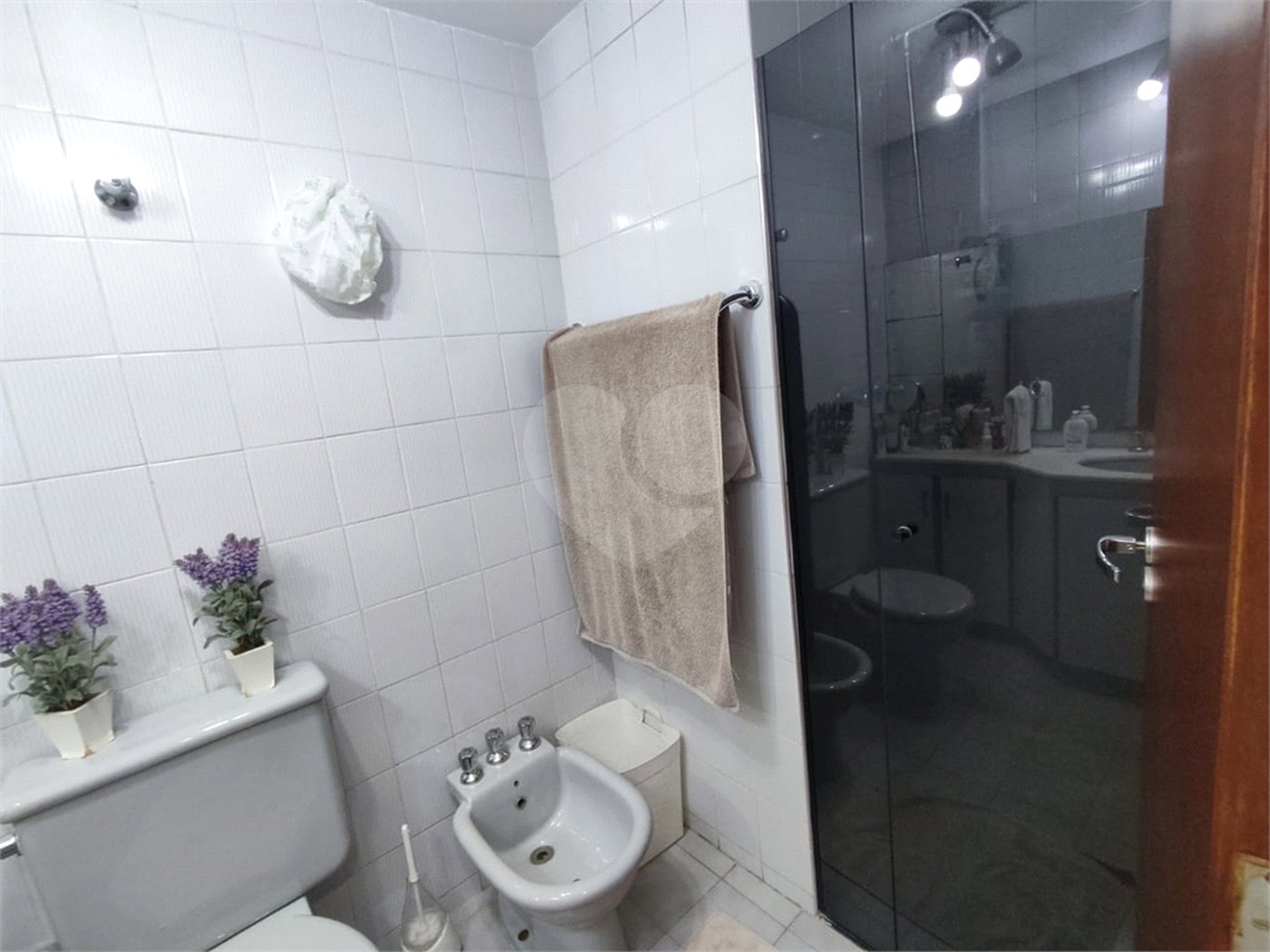 Apartamento à venda ou para alugar com 3 quartos, sendo 1 suíte, em Brooklin, São Paulo, SP