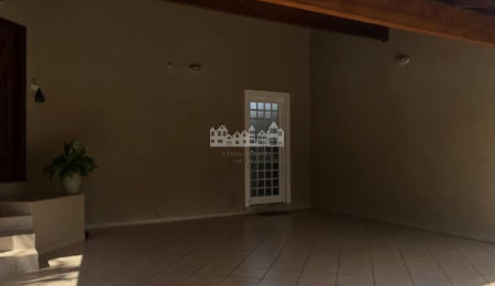 Casa térrea com vista para a Pedra Grande em Atibaia