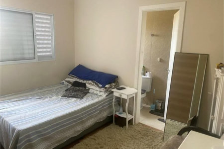 Casa à venda com 4 quartos, sendo 2 suítes, em Jardim Samara, São Paulo, SP
