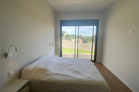 Casa à venda com 3 suítes no condomínio Terras de Santa Teresa, Itupeva - SP