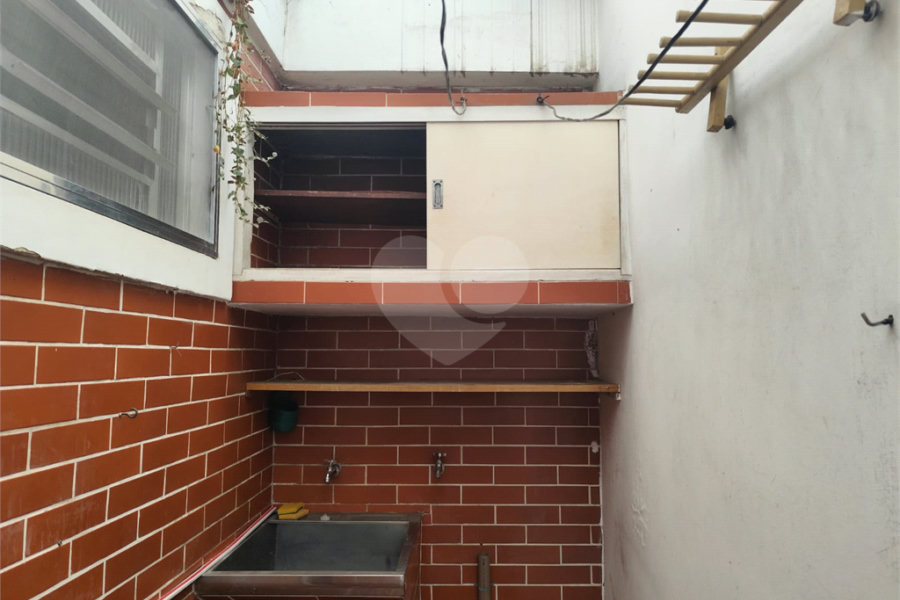 Sobrado à venda com 2 quartos em Vila Nivi, São Paulo, SP