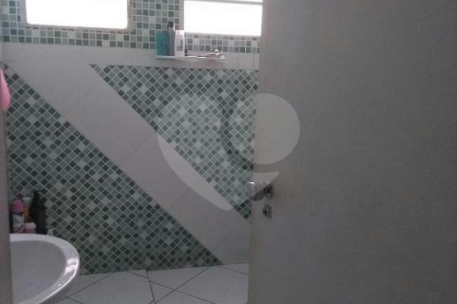 Casa à venda com 2 quartos, sendo 1 suíte, em Tremembé, São Paulo, SP