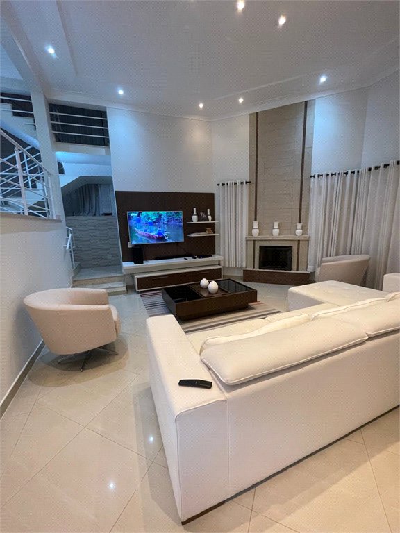 Casa à venda com 3 suítes no condomínio Aruã Ecopark Lagos, Mogi das Cruzes - SP