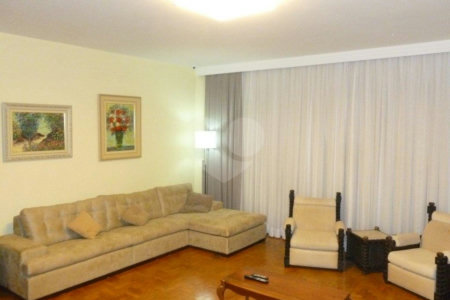 Casa Térrea à venda com 4 quartos, sendo 1 suíte,  em Tucuruvi, São Paulo, SP