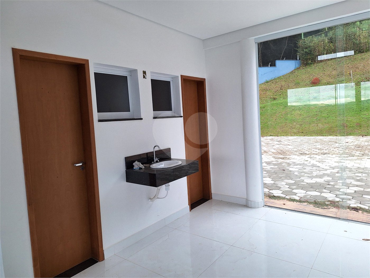 Casa em condomínio à venda com 3 suítes no Centro, Bom Jesus dos Perdões, SP