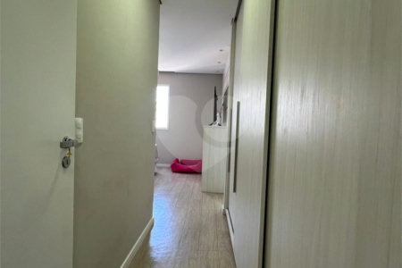 Apartamento à venda com 3 quartos, sendo 1 suíte, em Vila Suissa, Mogi das Cruzes, SP